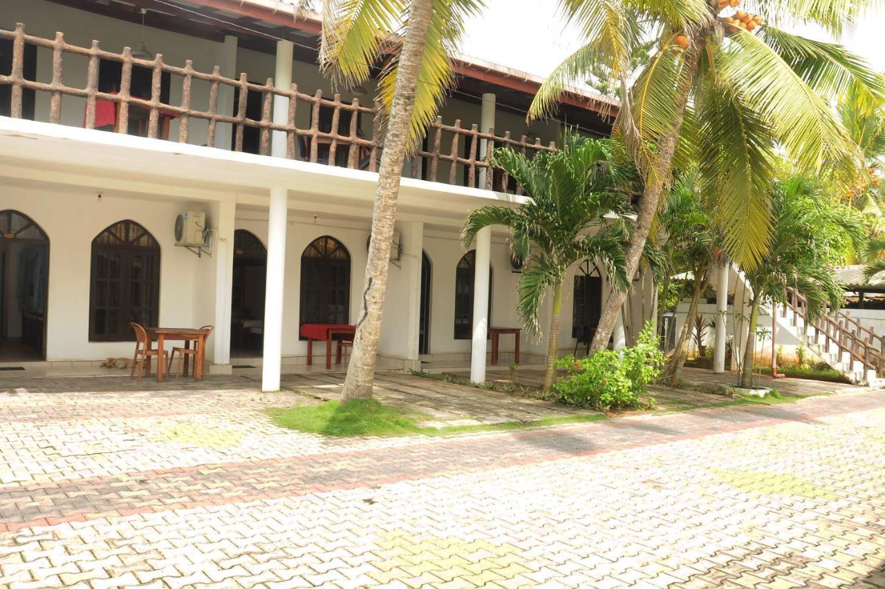 Deutsch Lanka Hotel Telwatta Extérieur photo